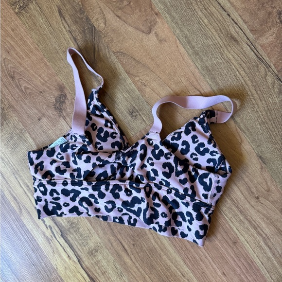 Aerie Pink Cheetah Sports Bra size small - Picture 2 of 2